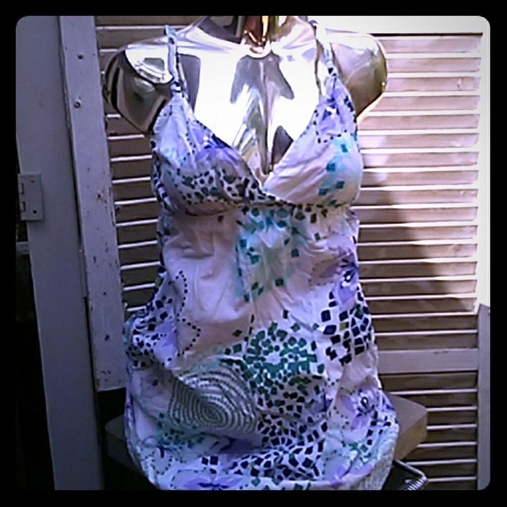 Old Navy floral print dress